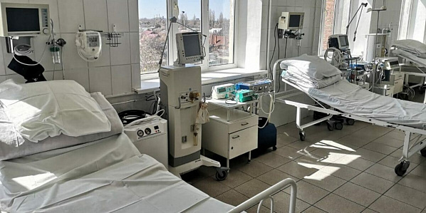 Это – госпиталь в Волгодонске, который разворачивают в старом роддоме.