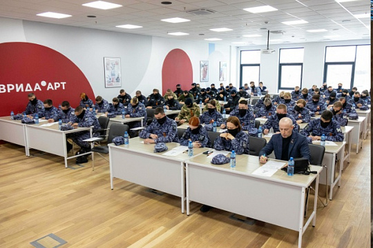 Росгвардейцы Южного округа приняли участие в «Диктанте Победы»