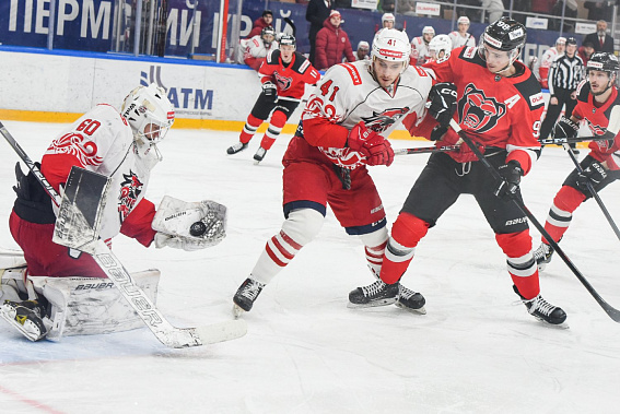 Хоккеисты «Ростова» одолели лидера ВХЛ с футбольным счетом