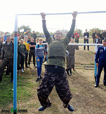 И пластунский берет – в награду!