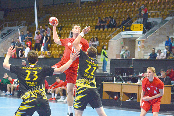 В этом матче Иван БУСЕНЬ провел в ворота волжан 11 голов.