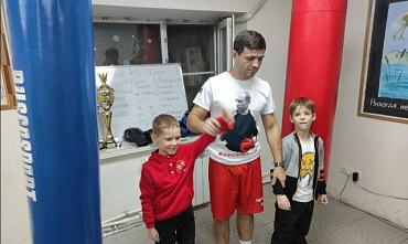 Ростовские спортсмены начали подготовку к чемпионату мира по шахбокс-фит-онлайну