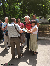 В донской столице открыта мемориальная доска автору уникальной энциклопедии «Весь Ростова и Нахичевань-на Дону»