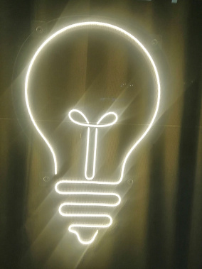 В течение четырех минут в Новочеркасске сегодня вечером случились два технологических нарушения в электросети.