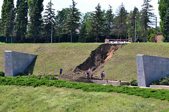 Ростовский мемориал в Змиевской балке восстановят в течение пяти дней
