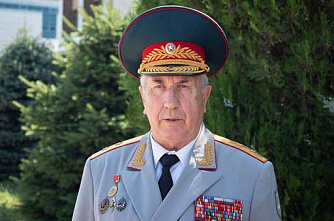 Основатель военной династии генерал-лейтенант Григорий Фоменко отмечает юбилей