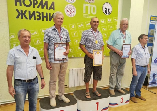 Поздравят чемпиона по шахматам и ГТО волгодончанина Олега Семенихина