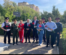 У реставрированного танка прошло памятное мероприятие