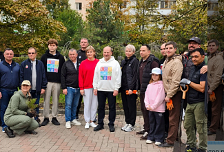 Атмосфера «в день розонасаждения» была что надо - праздничная, весёлая...