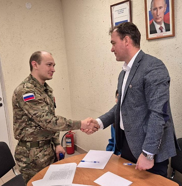 В Донецке депутату ГосДумы Николаю Гончарову поступили ряд обращений, которые требуют срочного решения