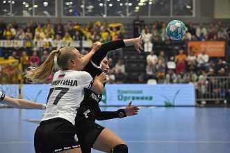 В битве лидеров ростовские гандболистки обыграли «Ладу»