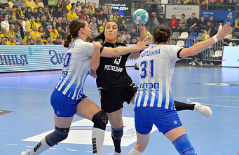 Гандболистки «Ростов-Дона» на своей арене победили новороссийскую «Черноморочку»