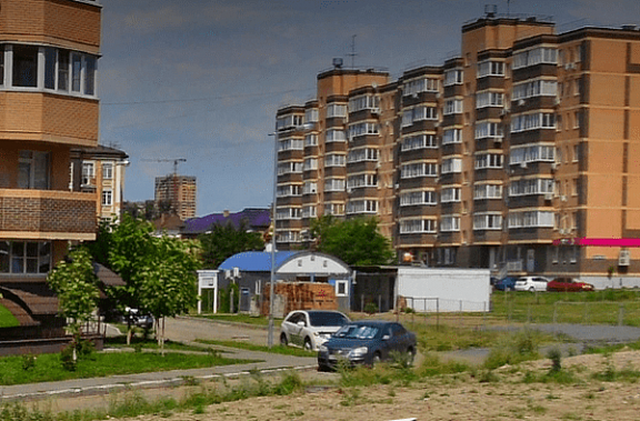 Приход храма работает на бульваре Платова уже шестой год