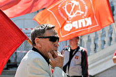В Ростове Первомай отметили митингом и спортивными состязаниями