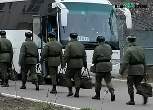 Донские новобранцы сегодня отправились на службу в Кремлевский полк