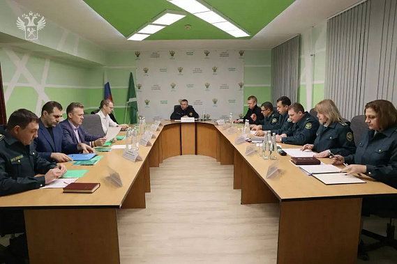 Руководитель ФТС России  отметил позитивную динамику деятельности Донецкой и Луганской таможен с учетом особенностей регионов