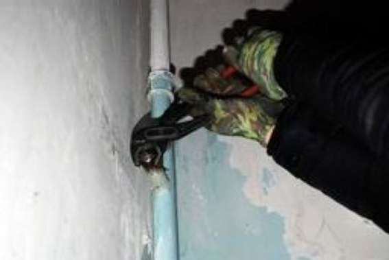 В городе Шахты местную жительницу обвинили в самовольном подключении к газопроводу
