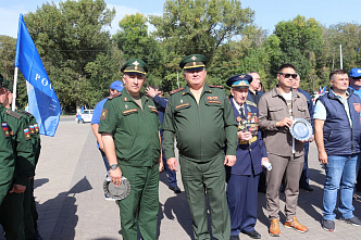 Автоколонна ДОСААФ России и Союза городов воинской славы посетила Ростов-на-Дону