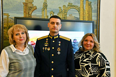 В Ростове поздравили с праздником женщин - военнослужащих