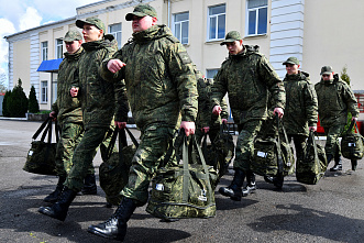Первые призывники отправились служить