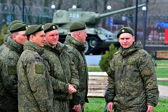 28 03 2026 Школьники Аксайского района с экскурсией побывали в 103 мотострелковом полку