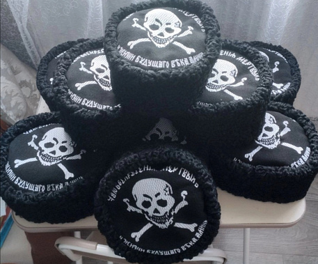 В донской казачий полк передадут именные папахи