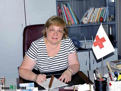 Елена Ивановна больше двадцати лет возглавляет Красный Крест на Дону.