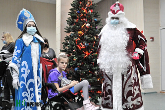 «Ветер перемен» и «НВ» поздравили с наступающим Новым годом детей с инвалидностью и детей-сирот