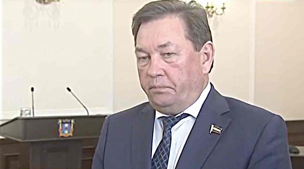 Руководитель фракции, председатель парламентского комитета по экономической политике Виктор ШУМЕЕВ отметил, что Донской край всегда славился рыбой. Чтобы эта слава не померкла, нужно законодательно отрегулировать ряд волнующих отрасль моментов. Руководитель фракции, председатель парламентского комитета по экономической политике Виктор ШУМЕЕВ отметил, что Донской край всегда славился рыбой. Чтобы эта слава не померкла, нужно законодательно отрегулировать ряд волнующих отрасль моментов.