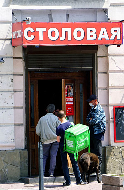 «Раки и гады» не носили маски: в Ростове могут оштрафовать почти полсотни кафе и ресторанов