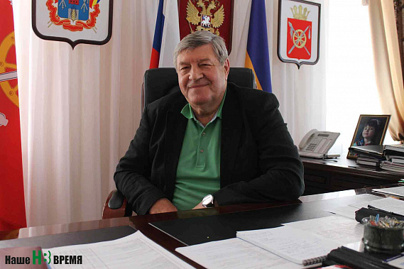 Евгений ЛУГАНЦЕВ, председатель районного собрания депутатов – глава Октябрьского района: «Новое время – новые задачи»