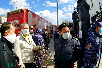 Богослужение и освящение верб в Ростове прошли в особом режиме