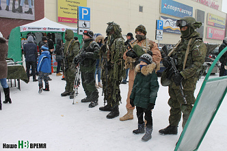 Мела метель и пели «Черные береты»