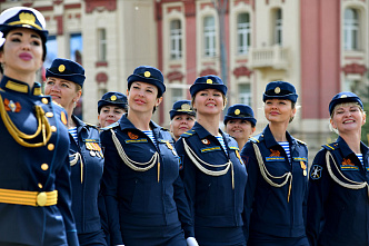 Вопреки всем предупреждениям и ограничениям ростовчане пришли на Парад Победы