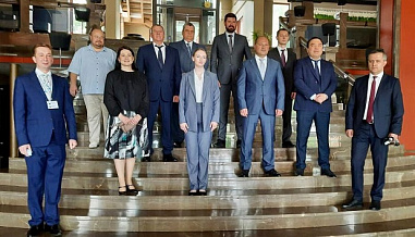 Азов принимает дипломатов