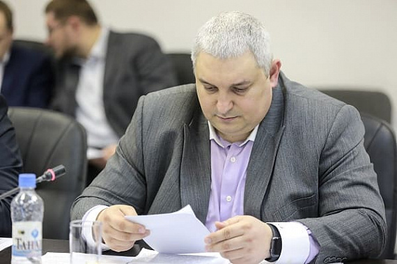 Экс-министр строительства  переведен  под домашний арест