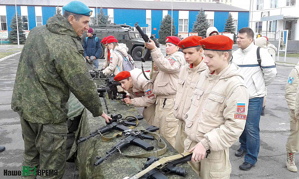 Сегодня гости – завтра бойцы