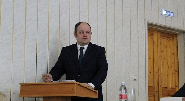 Собрание депутатов Красного Сулина приняло отставку градоначальника