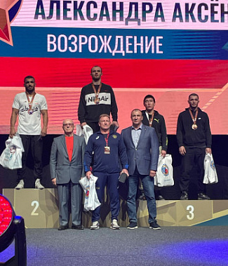 Донские борцы завоевали награды международного турнира