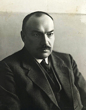 Имя Николая Парамонова навсегда вписано в архитектурный облик донской столицы...