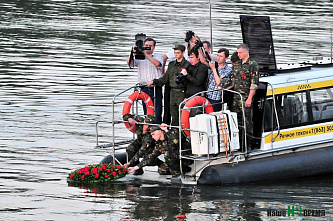 Вставай, страна огромная…