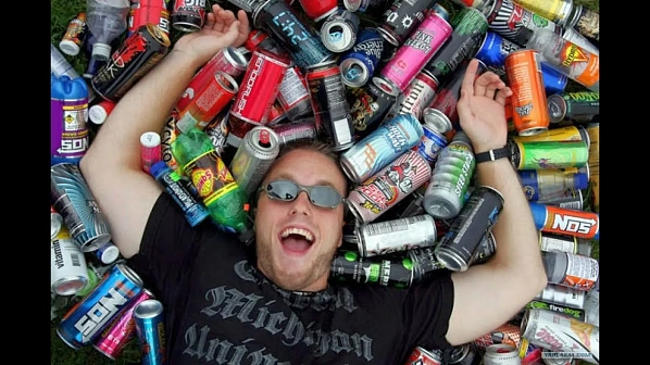 Хуже видно из-за… энергетиков