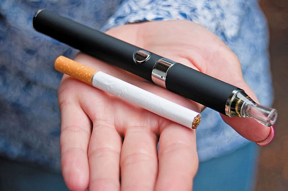 Электронные сигареты хотят приравнять к обычным по закону