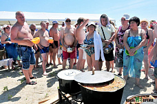 Лето, солнце, уха…