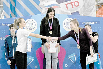 В манеже ДГТУ прошел чемпионат Ростовской области по легкой атлетике среди вузов