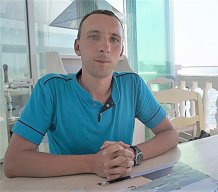 Победитель «Кубка Нижнего Дона – 2021» по рапиду мастер ФИДЕ Дмитрий Елизаров.