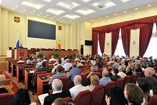 «Жить — значит, строить»...