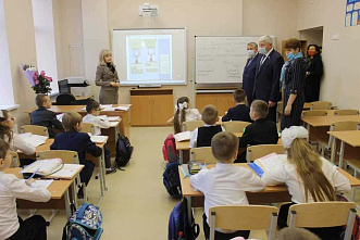 Как школа углегорцев объединила