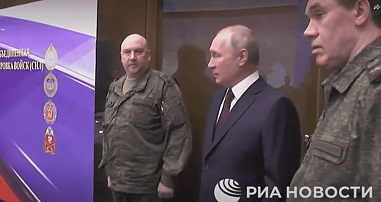 Владимир Путин провел в Ростове-на-Дону совещание с руководством Генштаба ВС РФ