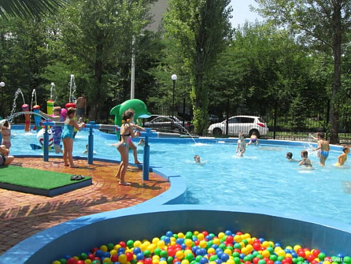 На Дону с 3 августа открываются аквапарки и аттракционы на открытом воздухе